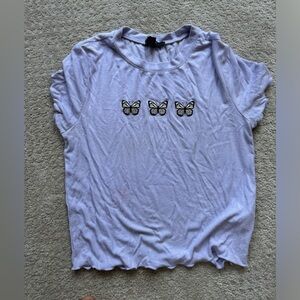 Lilac ribbed butterfly short sleeve tee shirt
